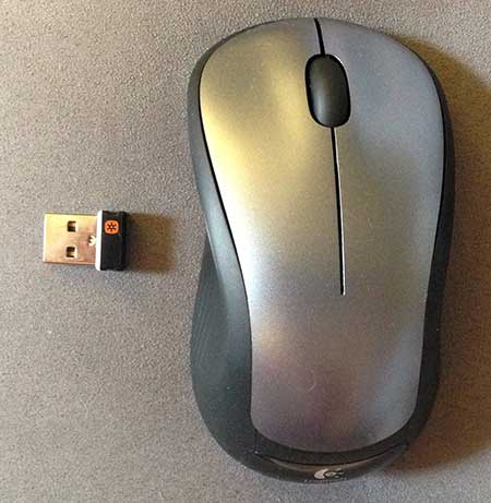 logitech mk520 mouse and dongle