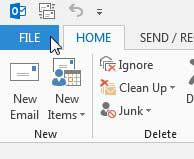 haga clic en la pestaña de archivo de Outlook 2013