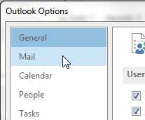 haga clic en correo en la columna izquierda de las opciones de Outlook