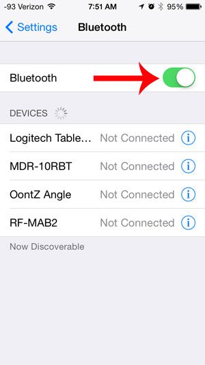 how to know if Bluetooth is turned on or turned off on an iPhone