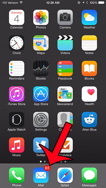 What are badges on iPhone?