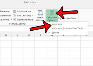 why an excel sum is not updating