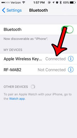 can I tell when a bluetooth device is paired with my iphone