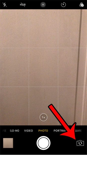 switch between cameras on the iphone 7