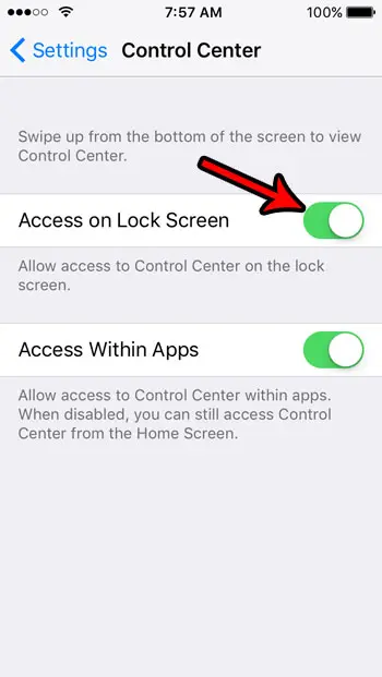 how to access the flashlight from the lock screen on iphone se