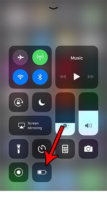 how to quickly enable low power mode on an iphone 7