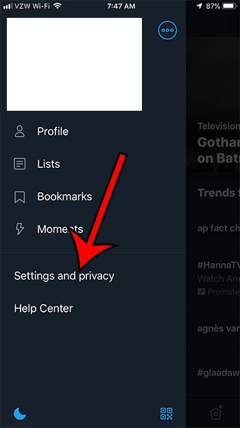 open the settings and privacy menu